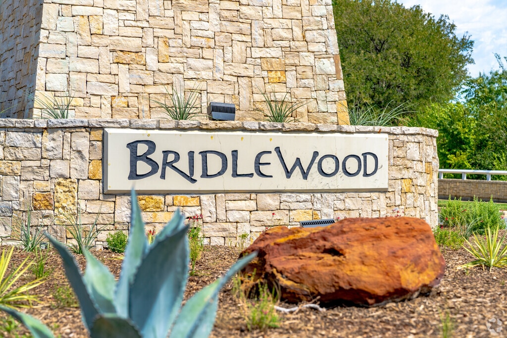 About Bridlewood Schools, Demographics, Things to Do