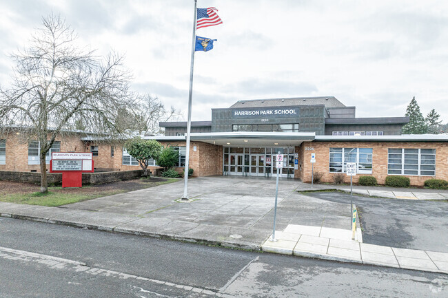 Harrison Park School