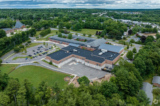 Torringford School is an elementary school serving students through third grade.