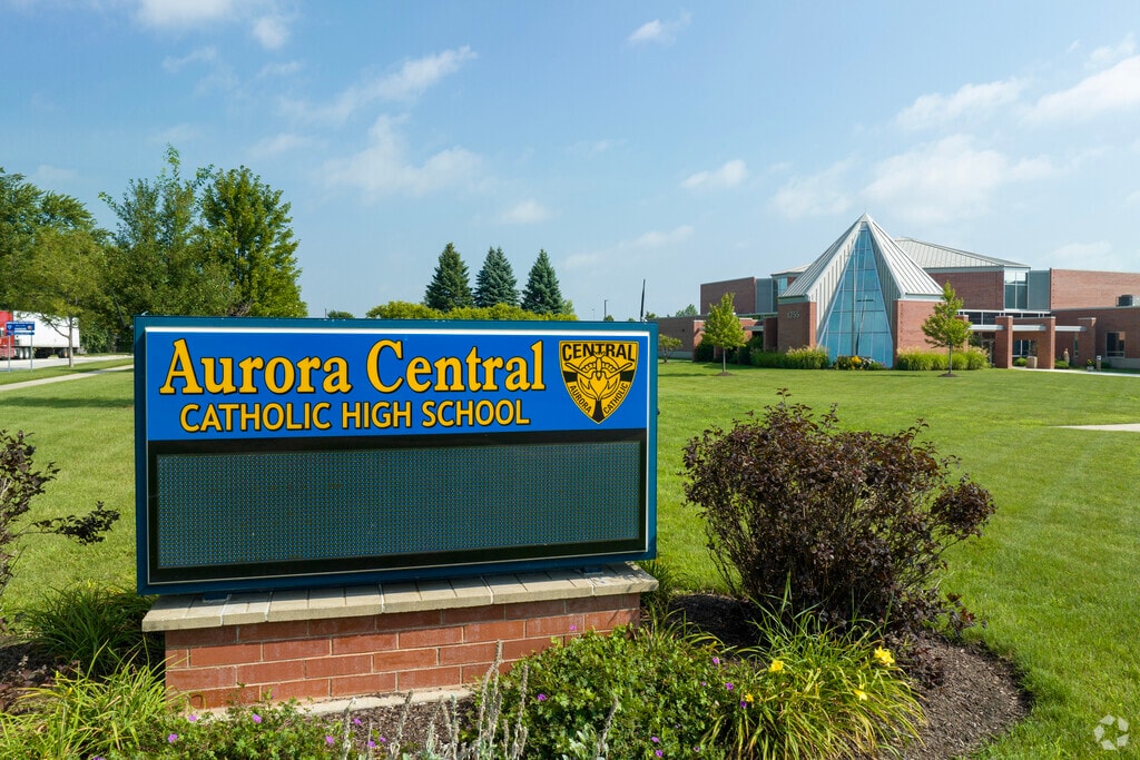 Aurora Central Catholic High School offers an expansive and well funded campus in Edgelawn.