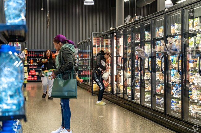 Visit Meijer Rivertown Market for a wide selection of fresh and frozen produce.