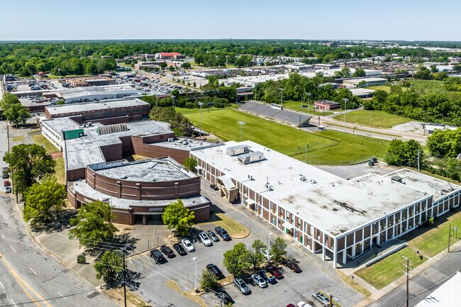 Booker T. Washington Middle & High School in Memphis, TN