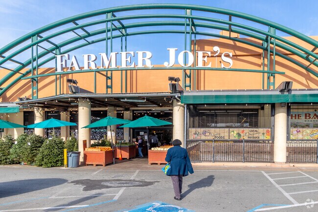 Bartlett/Upper Peralta Creek residents go to Farmer Joe’s for grocery essentials.