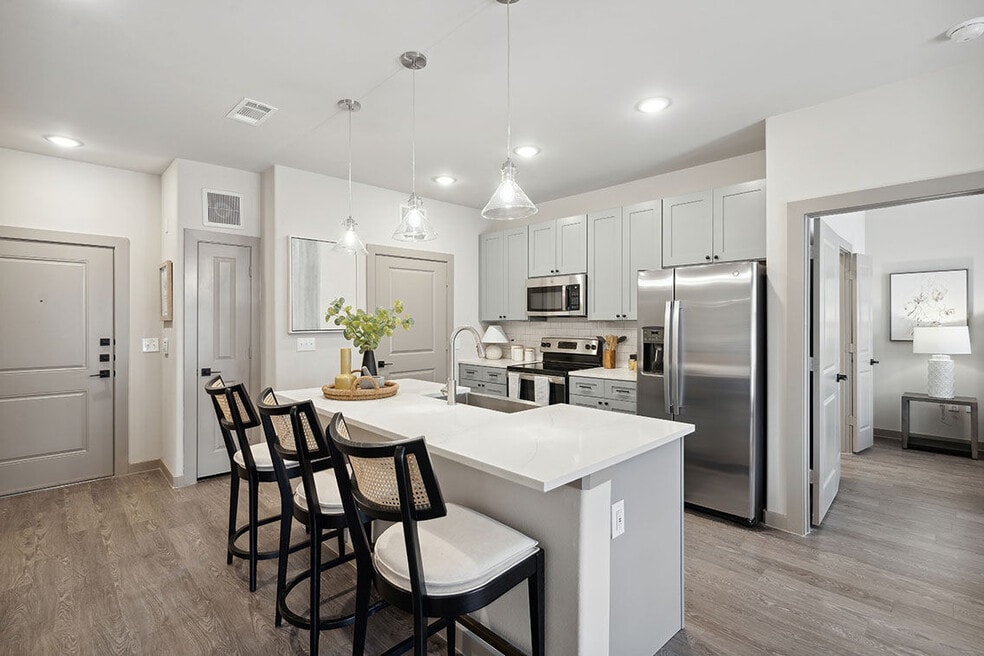 Radius Wolf Ranch 1845 W University Ave, TX