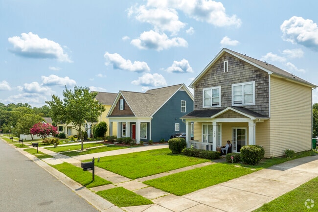 Modern traditional homes are also common within the Arbor Glen area.