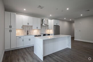7 W Parker Ave, Maplewood, NJ 07040