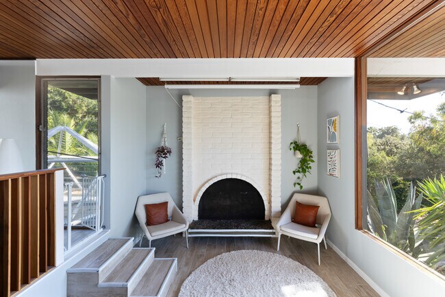 1548 W Via Rancho Pkwy unit House, Escondido, CA 92029 - photo 5