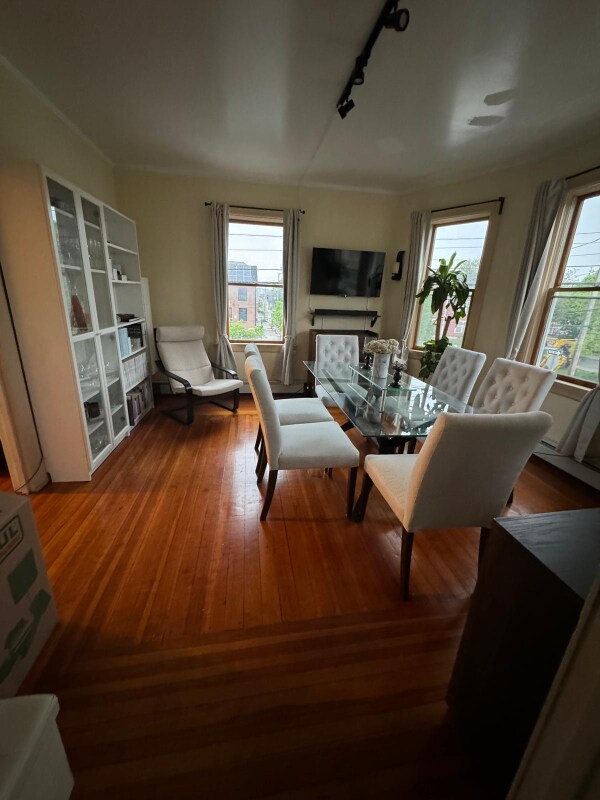 319 Friendship St Unit 2, Providence, RI 02903