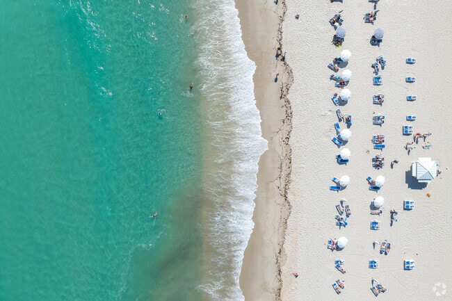 Take a small walk from Allison Island over to the beach and kick back on a beach chair.