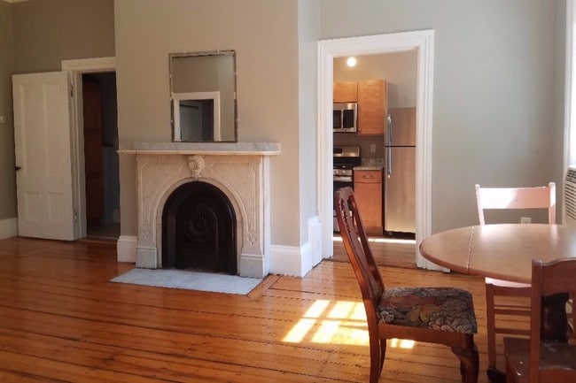 178 Bowen St unit 3, Providence, RI 02906 - photo 3