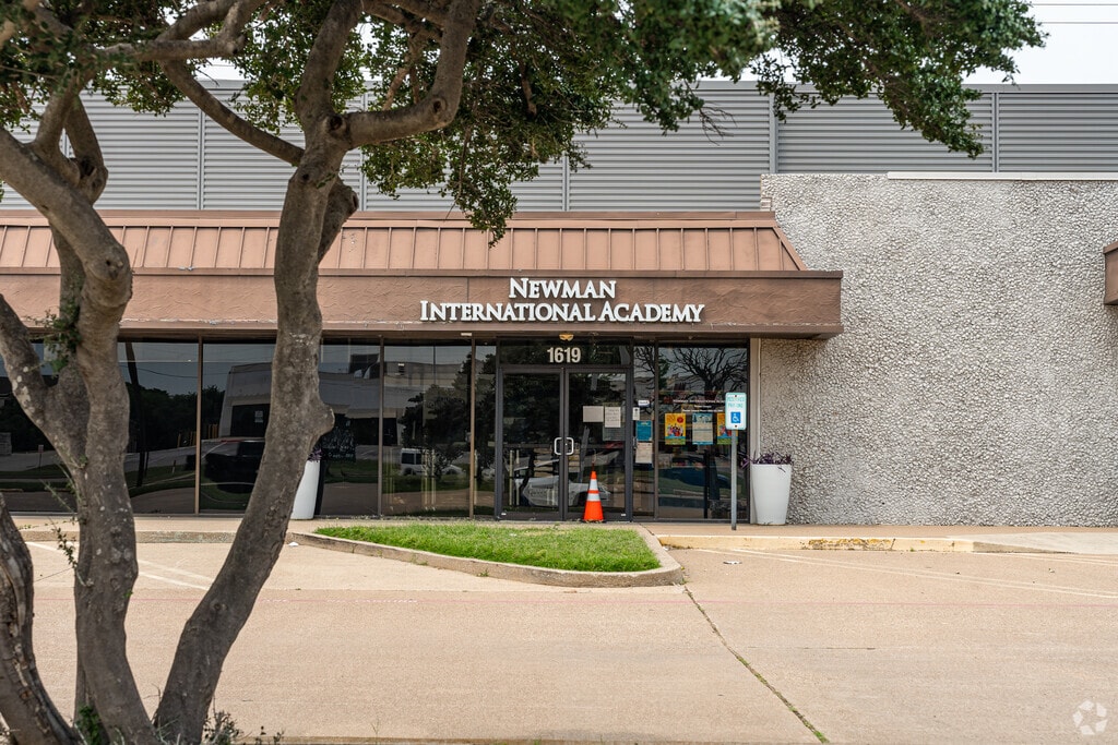 West Arlington Students may attend Newman International Academy.