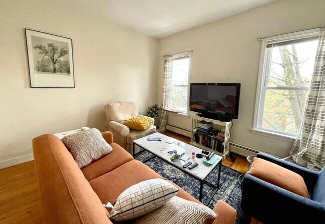 32 Bond St unit 38-3L, Somerville, MA 02145 - photo 6