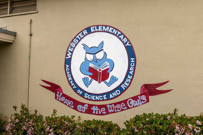 Webster Elementary located in Ridgeview-Webster is home of the wise owls.