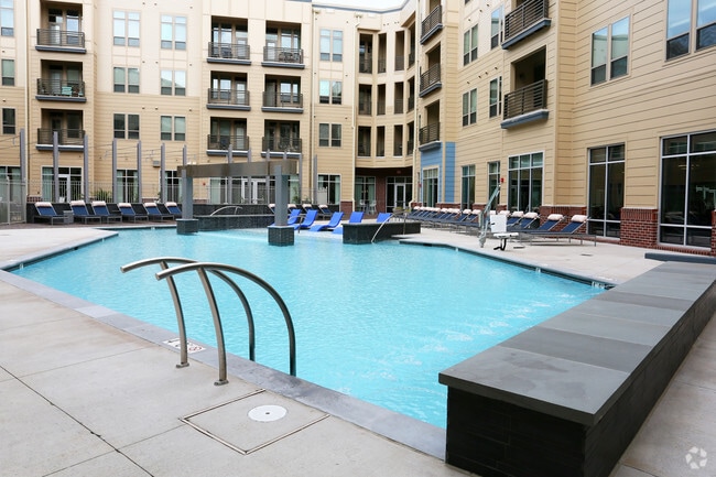 Evolution At Towne Centre, Laurel, MD 20707 - photo 2