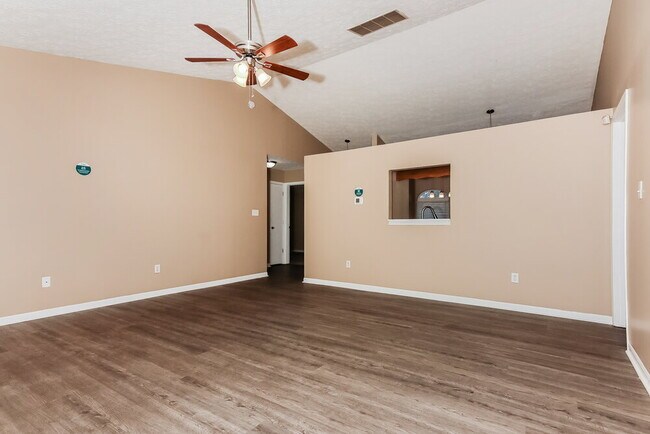 2628 Lullwater Ln, Indianapolis, IN 46229 - photo 5