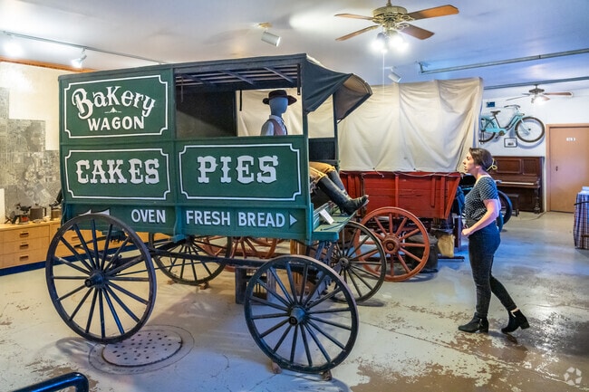 The Niles Historical Center near Courtland Park has a variety of 19th century artifacts.