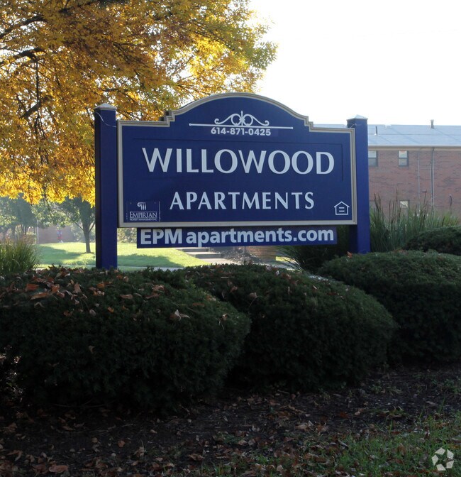 3466 Willowood Place, Grove City, OH 43123