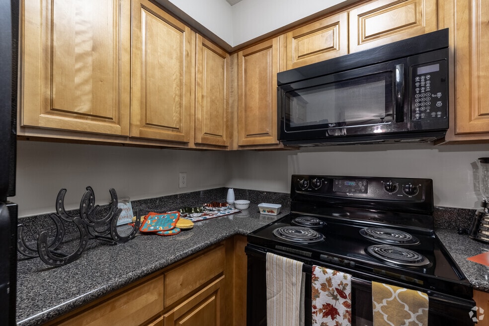 Canter Pointe, Lexington, KY 40517 - photo 1