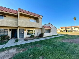 4740 W Rose Ln, Glendale, AZ 85301