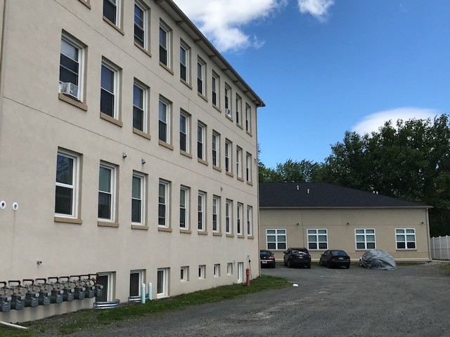 211 W State St unit 4, Johnstown, NY 12095 - photo 2