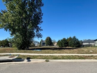 1219 Little Knife, Lawrence, KS 66049