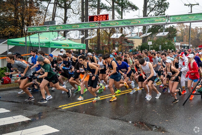 The Raleigh Turkey Trot is the Triangle's favorite Thanksgiving morning event in Glenwood.