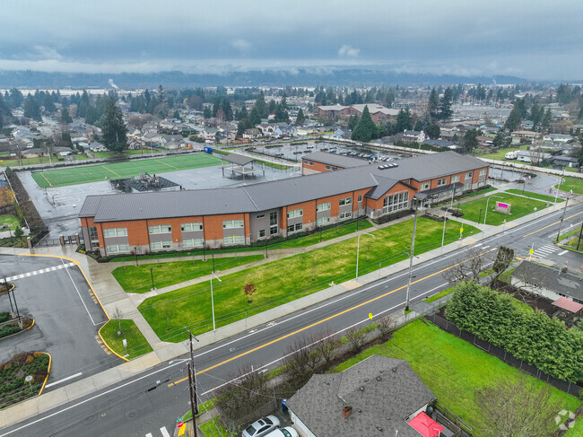 Pioneer Elementary School