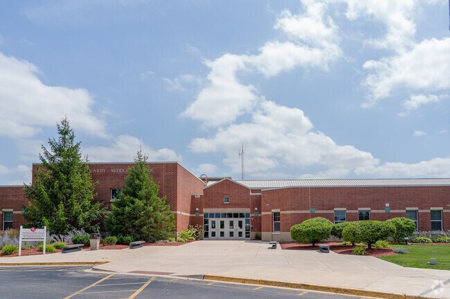 Old Quarry Middle School earns an A-minus grade on Niche.