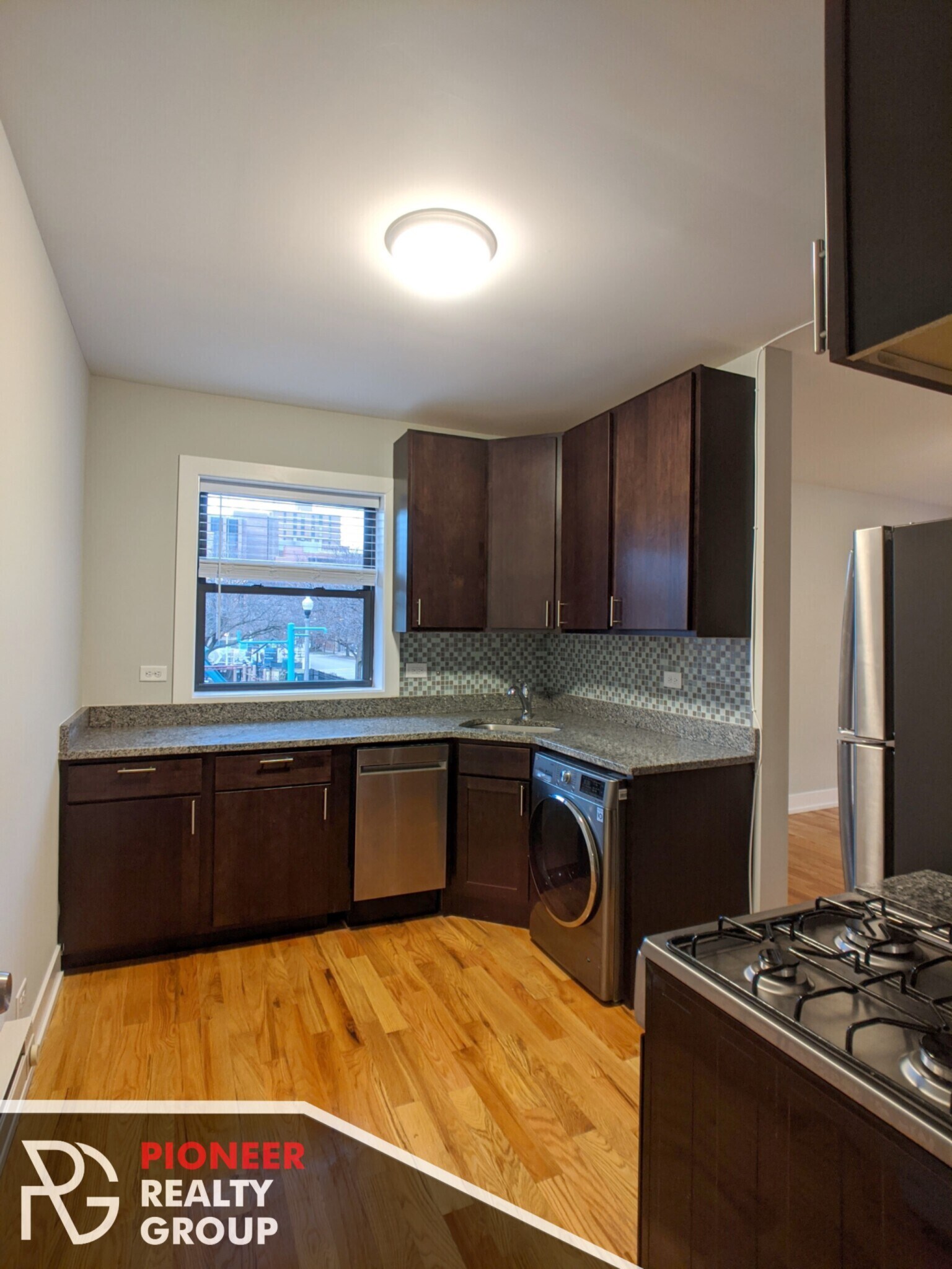 907 W George St unit 3, Chicago, IL 60657 - photo 1