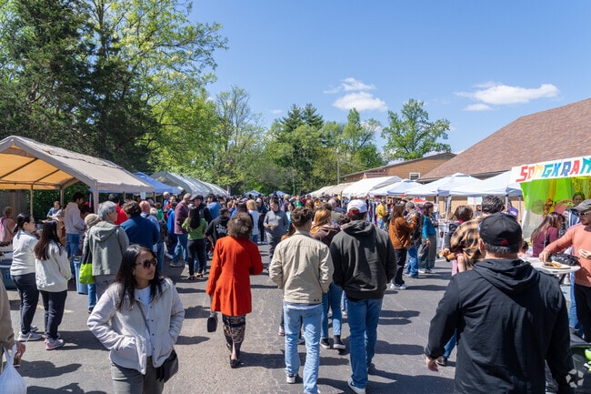 The annual Thai Festival brings Thai culture to the community.