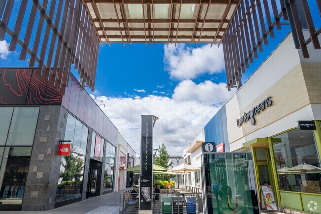 Stanford shopping center is a beautiful place to spend your day near West of the Alameda.