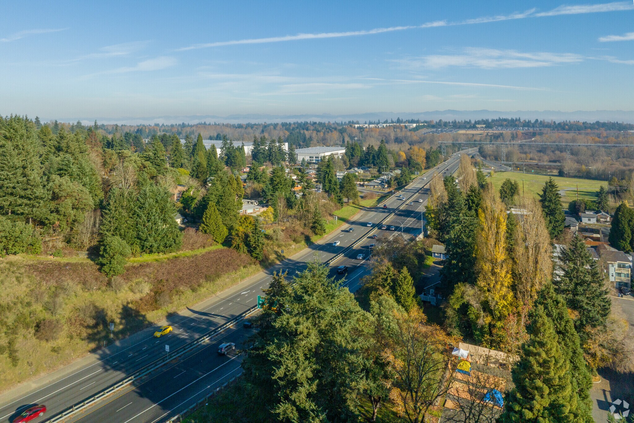 Sunnydale has instant access to the freeway.