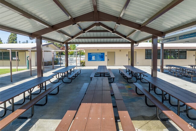 Anaheim students attending Hansen Elementary can enjoy lunch outside at communal tables.