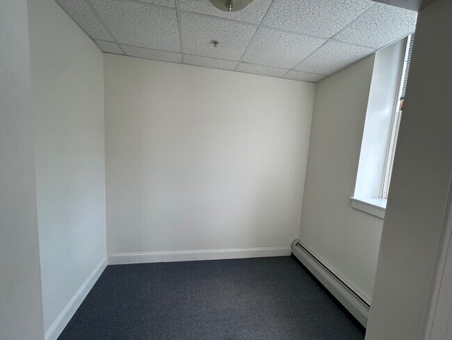 79 Bramhall St unit 4A, Portland, ME 04102 - photo 7