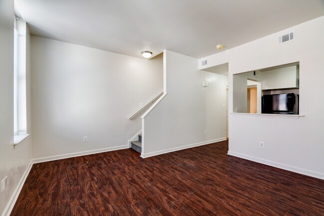4102 Ogden St unit B, Philadelphia, PA 19104 - photo 5