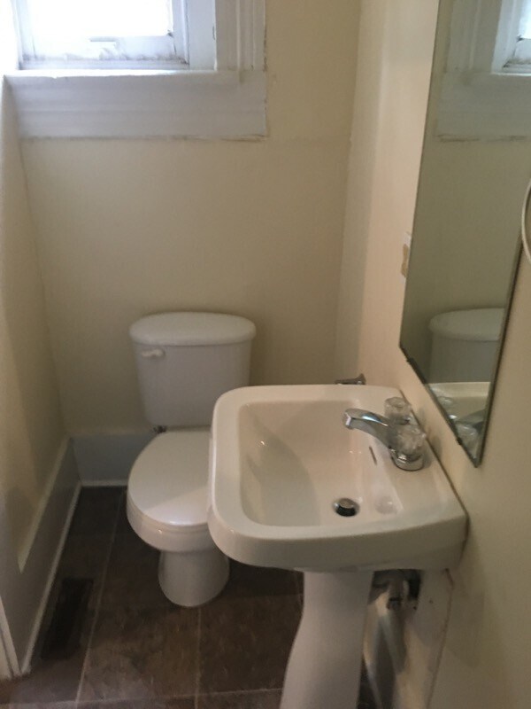 1239 S Brook St unit 2, Louisville, KY 40203 - photo 7