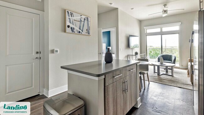 1900 Airport Commerce Dr unit 2205, Austin, TX 78741 - photo 2