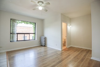 1624 W Morse Ave Unit 412, Chicago, IL 60626