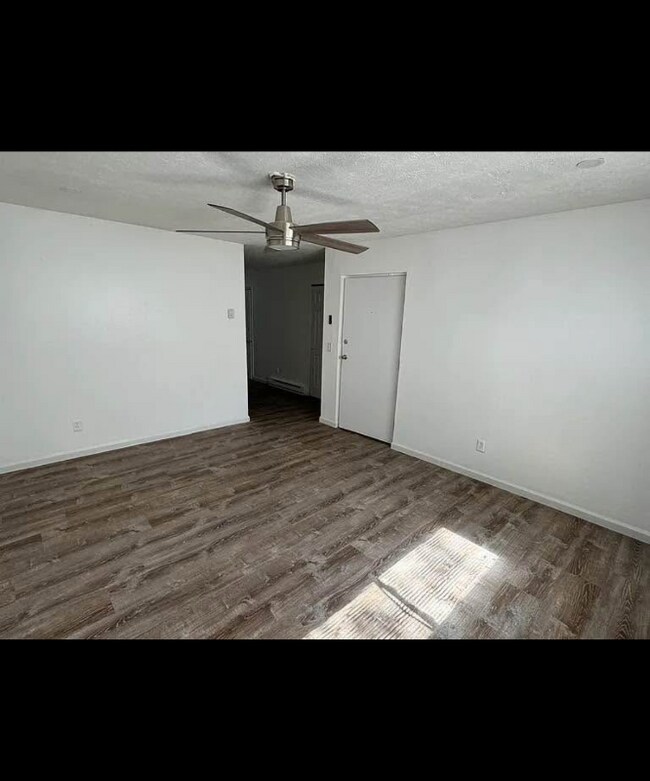 4909 Eichelberger Ave unit 4, Dayton, OH 45406 - photo 3