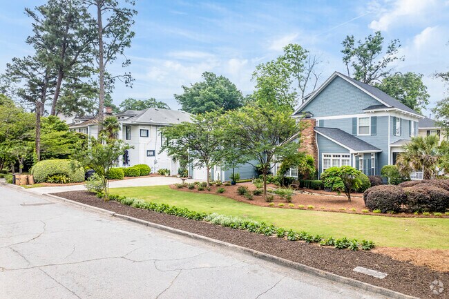 Lot sizes vary in Summerville, and tend to be large - especially corner properties.