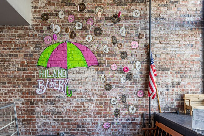 Hiland Bakery on 6th Avenue in Highland Park is one of the city's premiere donut destinations.