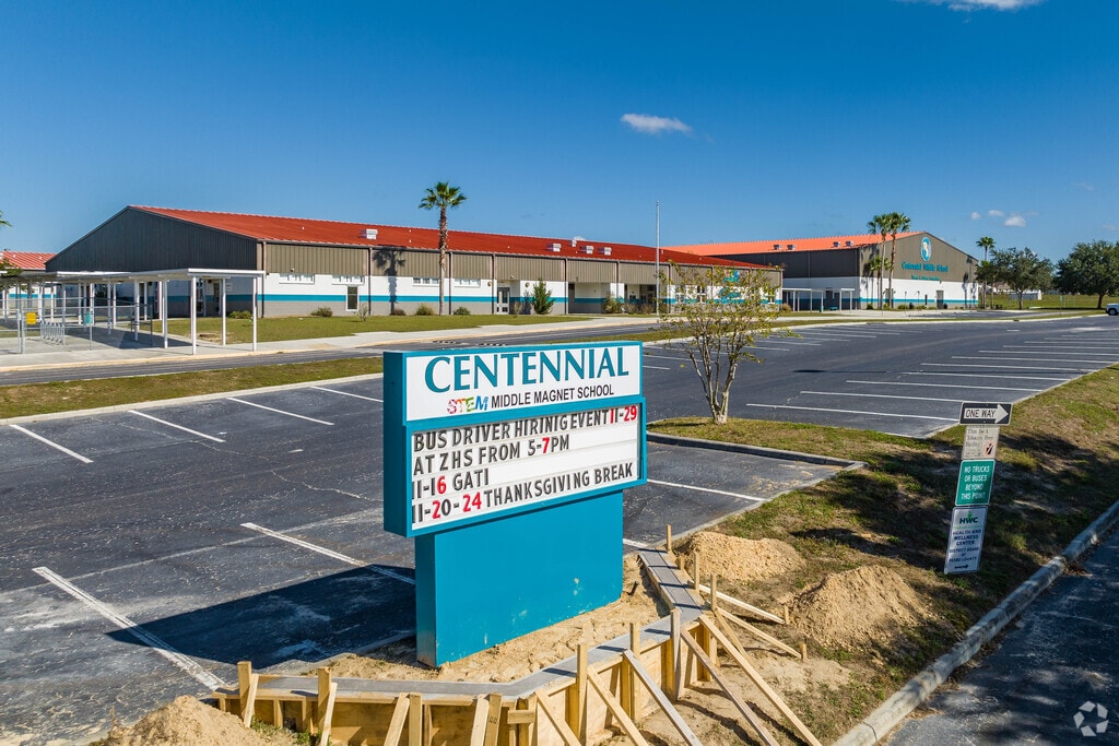 Centennial Middle School has a student-teacher ratio of 17 to 1.