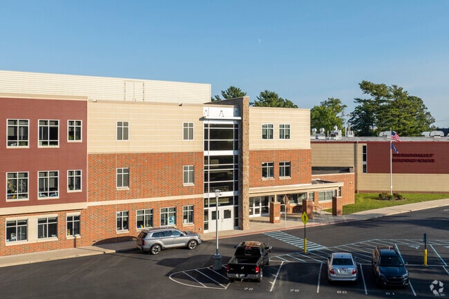 Westmont Hilltop Elementary School received a B- grade from Niche.