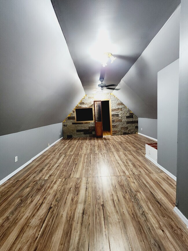 89 W 20th St unit 2, Bayonne, NJ 07002 - photo 7