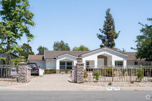 You will find modern style homes in East Pasadena that range from 2 to 4 Million per home.