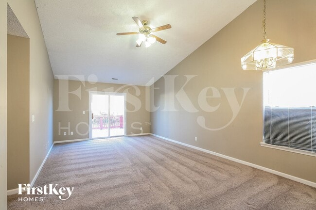 4 Ashwood Cir, Brownsburg, IN 46112 - photo 3