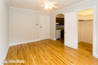 833 W Wolfram St Unit A09C, Chicago, IL 60657