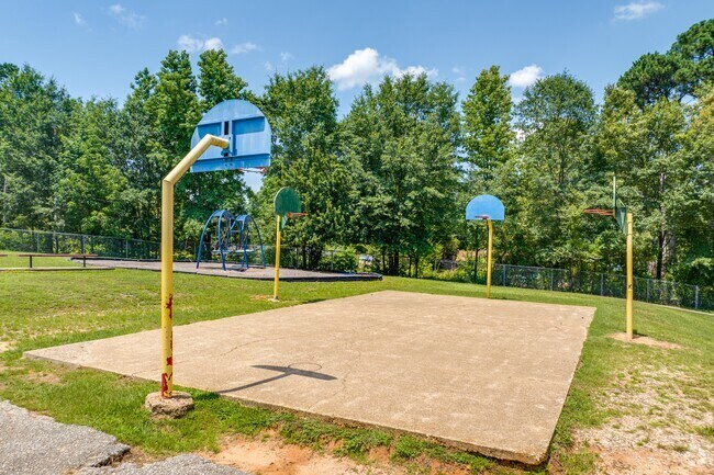 These basketball courts in Benton Arkansas are students of