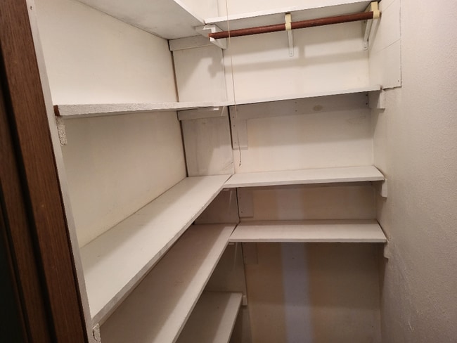 311 E Main St unit 8, Zearing, IA 50278 - photo 7