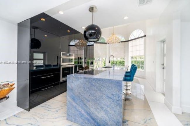 9870 NW 47th Terrace, Doral, FL 33178 - photo 5